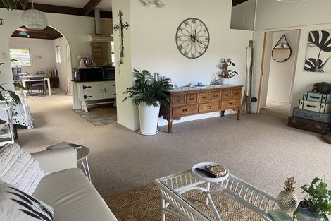Photo of property in 12 Whangarei Heads Road, Onerahi, Whangarei, 0110