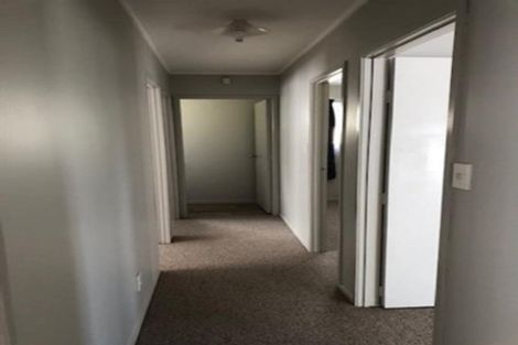 Photo of property in 30 Eddowes Street, Manurewa, Auckland, 2102