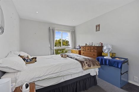 Photo of property in 5 Sarabande Avenue, Redwood, Christchurch, 8051