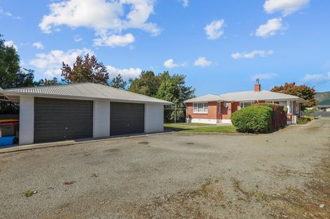 Photo of property in 2 Grace Street, Waimate, 7924