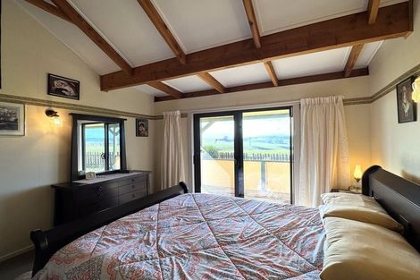 Photo of property in 2 Ridgwell Place, Stirling, 9231