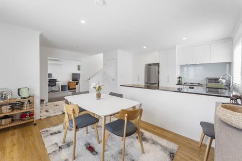 Photo of property in 1/87 Victoria Street, Alicetown, Lower Hutt, 5010