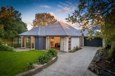 Photo of property in 13a Riley Crescent, Woolston, Christchurch, 8023