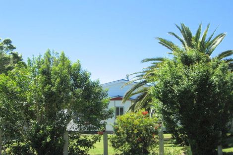 Photo of property in 16 Kara Street, Outer Kaiti, Gisborne, 4010