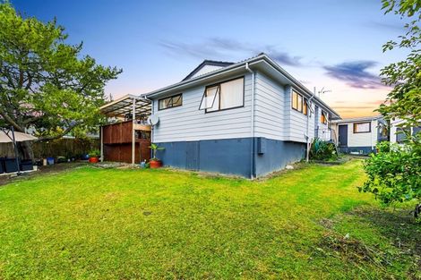 Photo of property in 154 Solar Road, Glen Eden, Auckland, 0602