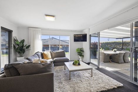 Photo of property in 58d Karamea Street, Whalers Gate, New Plymouth, 4310