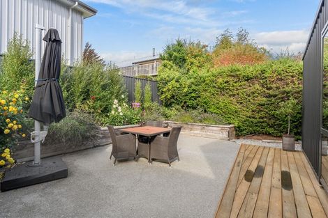 Photo of property in 12 Flora Dora Parade, Lake Hawea, Wanaka, 9382