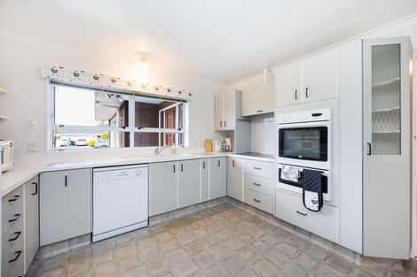 Photo of property in 22 Fiona Crescent, Feilding, 4702