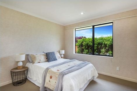 Photo of property in 5 Parkwood Place, Huntington, Hamilton, 3210