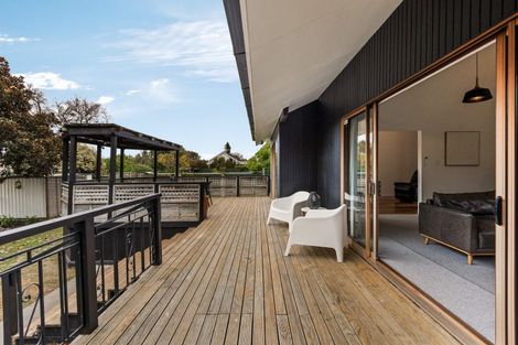 Photo of property in 24 Ngarimu Crescent, Taradale, Napier, 4112
