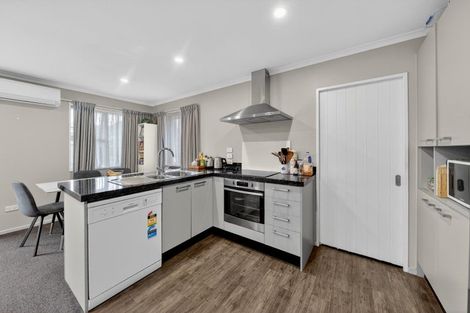 Photo of property in 186 Lincoln Road, Addington, Christchurch, 8024