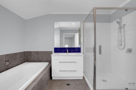 Photo of property in 138c Tuhikaramea Road, Dinsdale, Hamilton, 3204