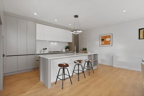 Photo of property in 16 Awa Avenue, Helensville, 0800