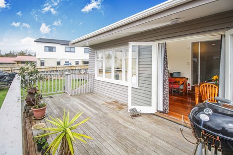 Photo of property in 309 Great North Road, Henderson, Auckland, 0612