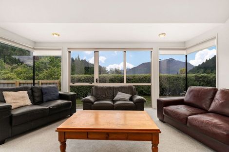 Photo of property in 27a Bowen Street, Queenstown, 9300