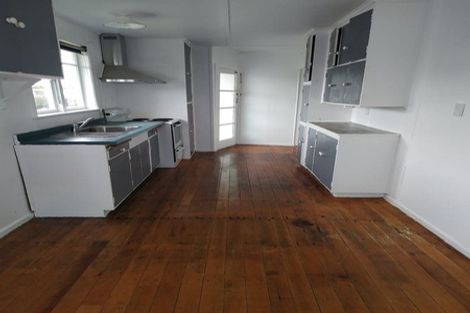 Photo of property in 75 Cameron Crescent, Masterton, 5810