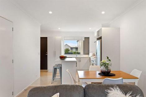 Photo of property in 14 Shelduck Way, Hobsonville, Auckland, 0616