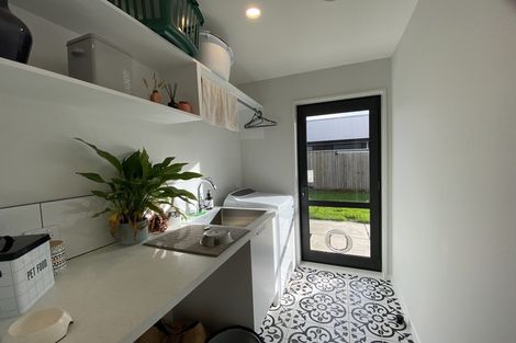 Photo of property in 1 Newman Road, Rolleston, 7614