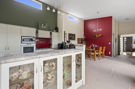Photo of property in 24 Akaroa Road, Poraiti, Napier, 4112