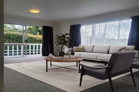 Photo of property in 2/13 Dolbear Street, Titirangi, Auckland, 0604