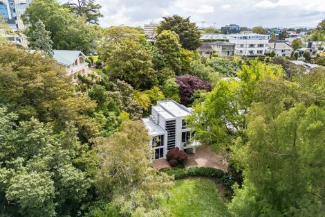Photo of property in 1a Hamilton Parade, Hamilton Central, Hamilton, 3204