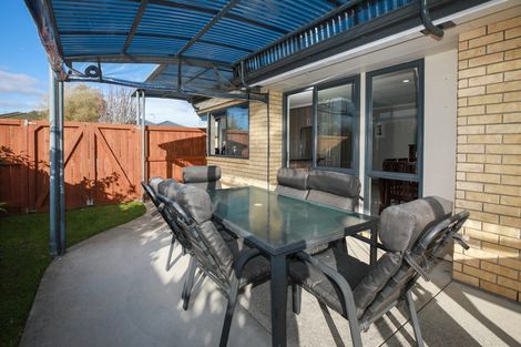 Photo of property in 5 Nobleman Place, Hamilton East, Hamilton, 3216