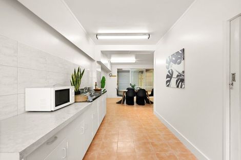 Photo of property in 16 Resthill Crescent, Glenview, Hamilton, 3206