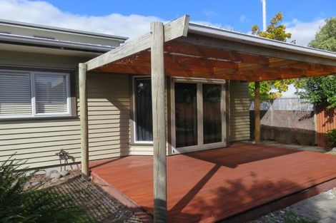 Photo of property in 8b Neeve Place, Taradale, Napier, 4112