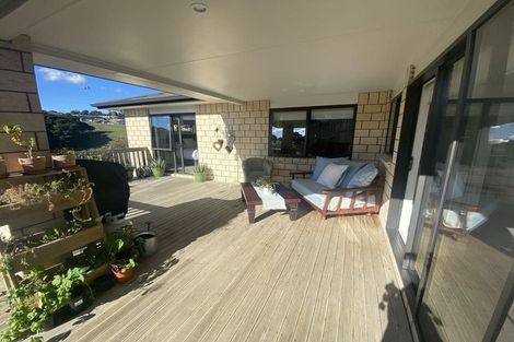 Photo of property in 13 Muirhill Place, Pokeno, 2402