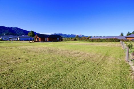 Photo of property in 8 Elien Place, Hanmer Springs, 7334