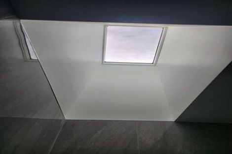 Photo of property in 105 Trias Road, Totara Vale, Auckland, 0629