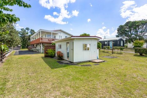 Photo of property in 216 Patuwai Drive, Whangamata, 3620
