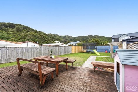 Photo of property in 3 Rakaia Grove, Wainuiomata, Lower Hutt, 5014