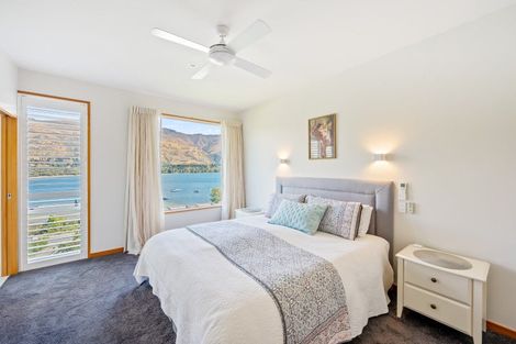 Photo of property in 32 Lismore Street, Wanaka, 9305