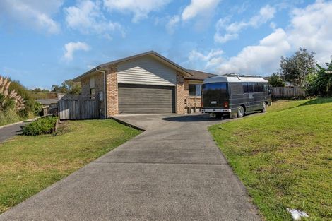 Photo of property in 92 Ridgeway Drive, Te Kamo, Whangarei, 0112