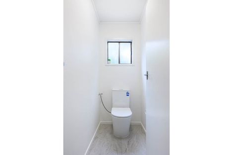 Photo of property in 1/13 Hollyhock Place, Browns Bay, Auckland, 0630