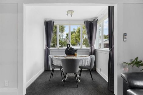 Photo of property in 1 Casey Avenue, Fairfield, Hamilton, 3214