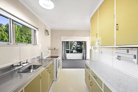 Photo of property in 4 Sandringham Road, Enderley, Hamilton, 3214