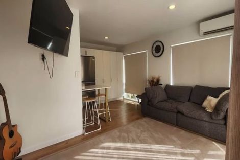 Photo of property in 81a Percy Kinsman Crescent, Riverstone Terraces, Upper Hutt, 5018