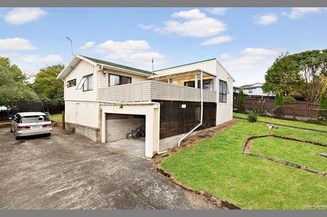 Photo of property in 20 Ransom Smyth Drive, Goodwood Heights, Auckland, 2105