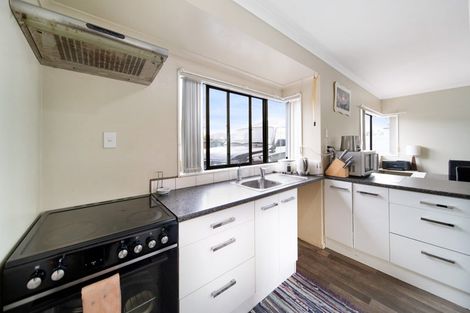 Photo of property in 36b Kelvin Road, Papakura, 2110