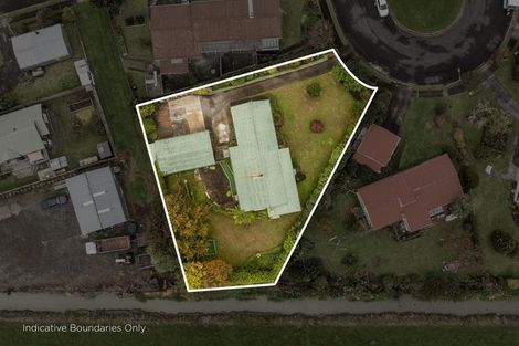 Photo of property in 9 Mcclean Place, Ngatea, 3503