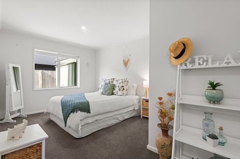 Photo of property in 51 Norfolk Drive, Cambridge, 3434