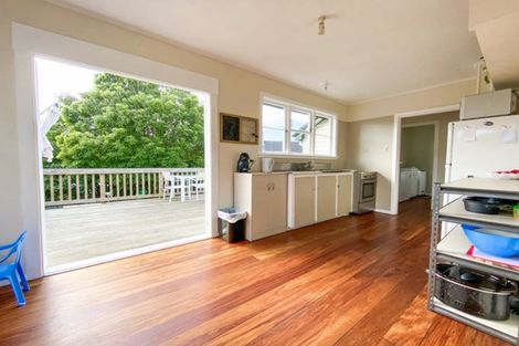 Photo of property in 14 Lear Street, Stratford, 4332