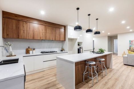 Photo of property in 21 Merv Clarke Lane, Massey, Auckland, 0614