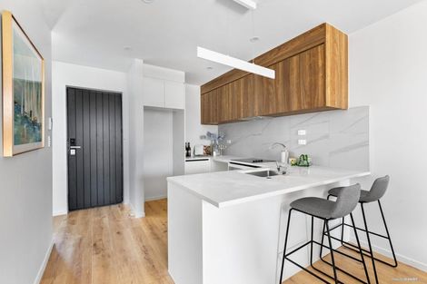 Photo of property in 24 Carnoustie Drive, Wattle Downs, Auckland, 2103