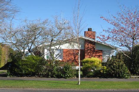 Photo of property in 33 Fairview Street, Fairview Downs, Hamilton, 3214