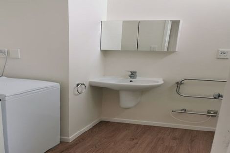 Photo of property in 85e Stottholm Road, Titirangi, Auckland, 0604