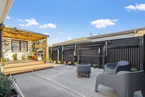 Photo of property in 2/604 Alexandra Street, Parkvale, Hastings, 4122