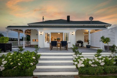 Photo of property in 47 Arataki Road, Havelock North, 4130